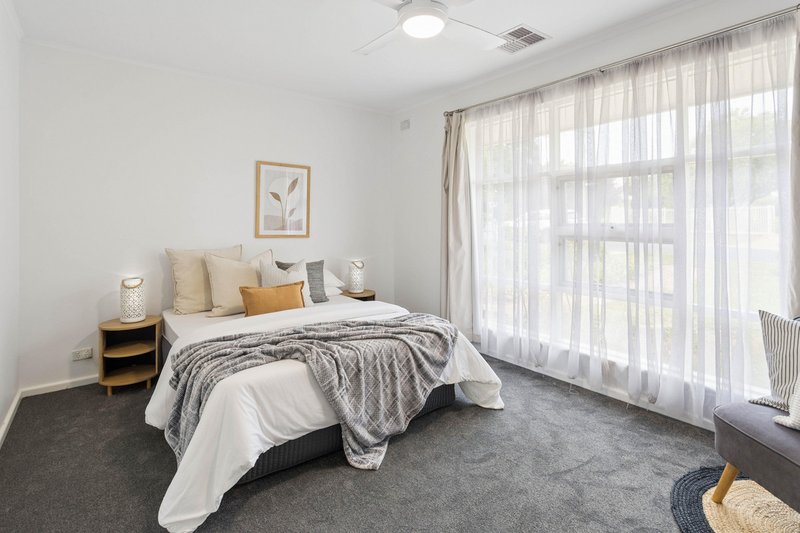 Photo - 10 Norfolk Avenue, Valley View SA 5093 - Image 12