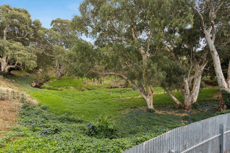 Photo - 10 Norfolk Avenue, Valley View SA 5093 - Image 19