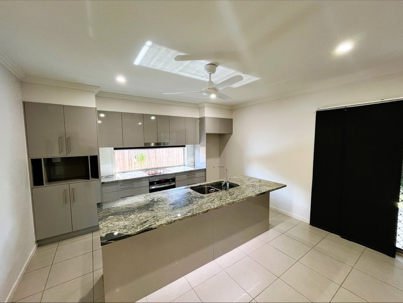 Photo - 10 Norfolk Drive, Hidden Valley QLD 4703 - Image 6