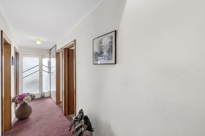 Photo - 10 Norman Circle, Glenorchy TAS 7010 - Image 12