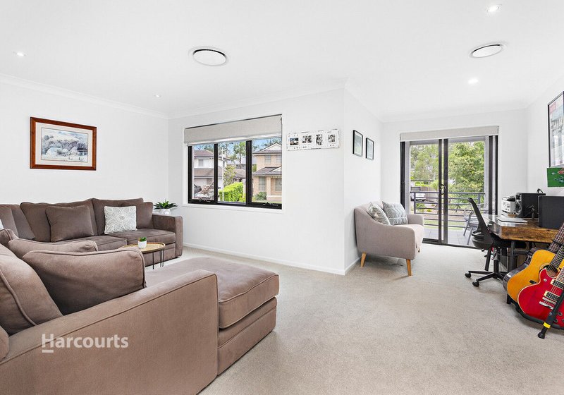 Photo - 10 Norman Clark Crescent, Horsley NSW 2530 - Image 9