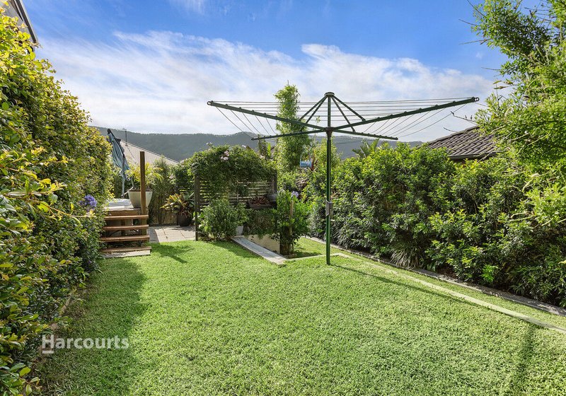 Photo - 10 Norman Clark Crescent, Horsley NSW 2530 - Image 18