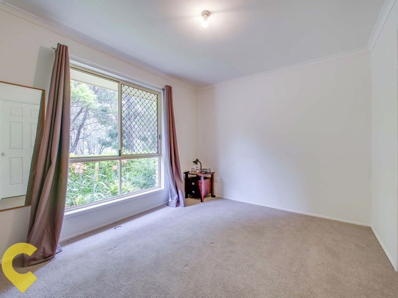 Photo - 10 Norman Place, Bray Park QLD 4500 - Image 7