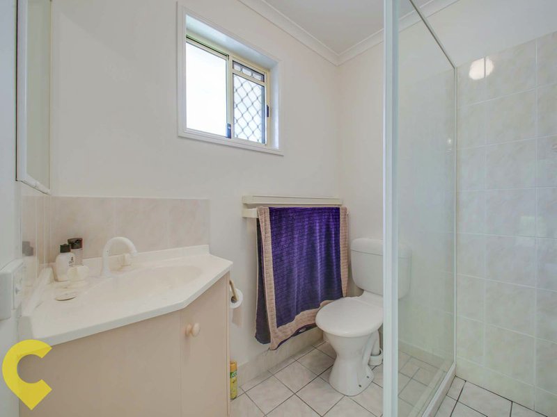 Photo - 10 Norman Place, Bray Park QLD 4500 - Image 10