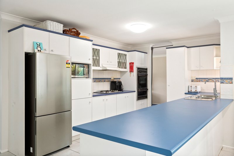 Photo - 10 Normanby Place, Albion Park NSW 2527 - Image 2