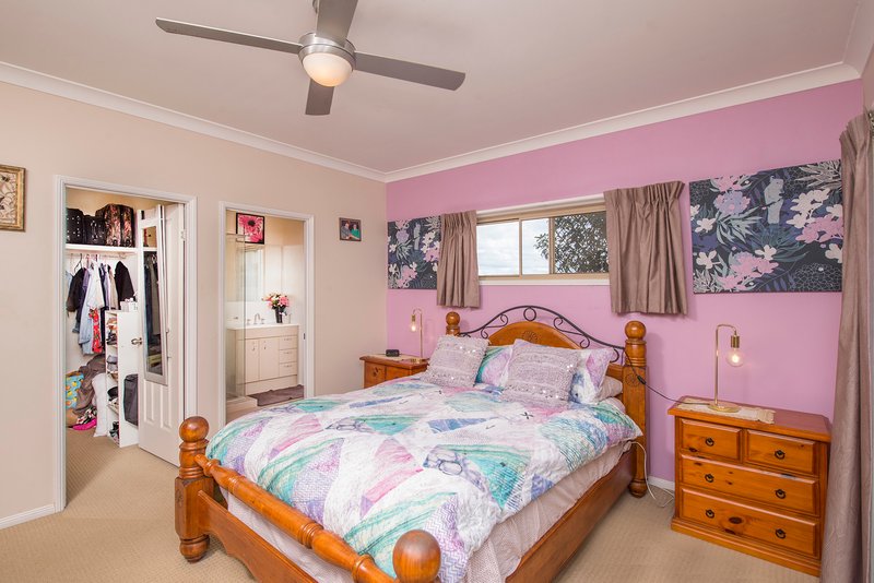 Photo - 10 Normanton Close, Rosewood QLD 4340 - Image 8