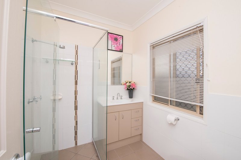 Photo - 10 Normanton Close, Rosewood QLD 4340 - Image 9