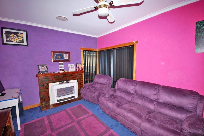 Photo - 10 North Crescent, New Norfolk TAS 7140 - Image 3