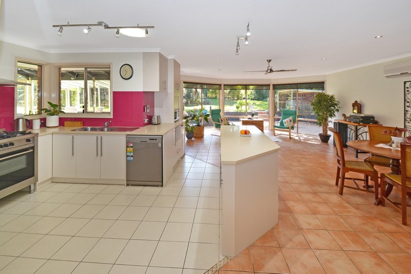 Photo - 10 Nottingham Court, Beerwah QLD 4519 - Image 8