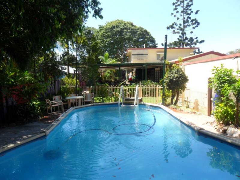 Photo - 10 Nulu Street, Bongaree QLD 4507 - Image 3