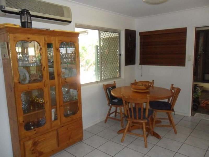 Photo - 10 Nulu Street, Bongaree QLD 4507 - Image 5