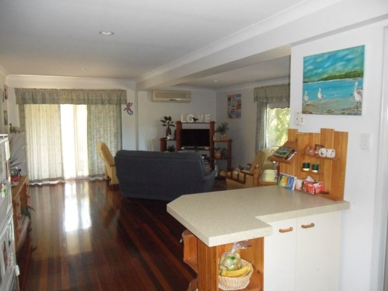 Photo - 10 Nulu Street, Bongaree QLD 4507 - Image 7