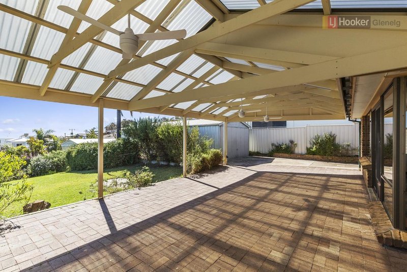 Photo - 10 Nungamoora Street, Hallett Cove SA 5158 - Image 16