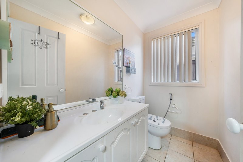 Photo - 10 Nutmeg Close, Casula NSW 2170 - Image 15