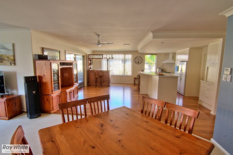 Photo - 10 Nuwarra Circuit, Forster NSW 2428 - Image 2