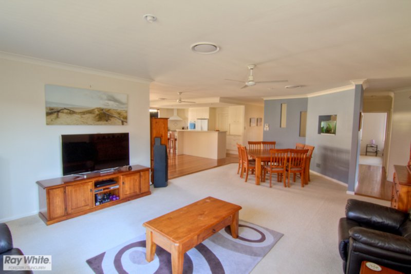 Photo - 10 Nuwarra Circuit, Forster NSW 2428 - Image 3