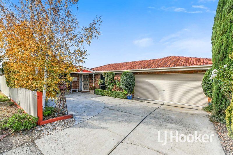 10 Nuzla Court, Hampton Park VIC 3976