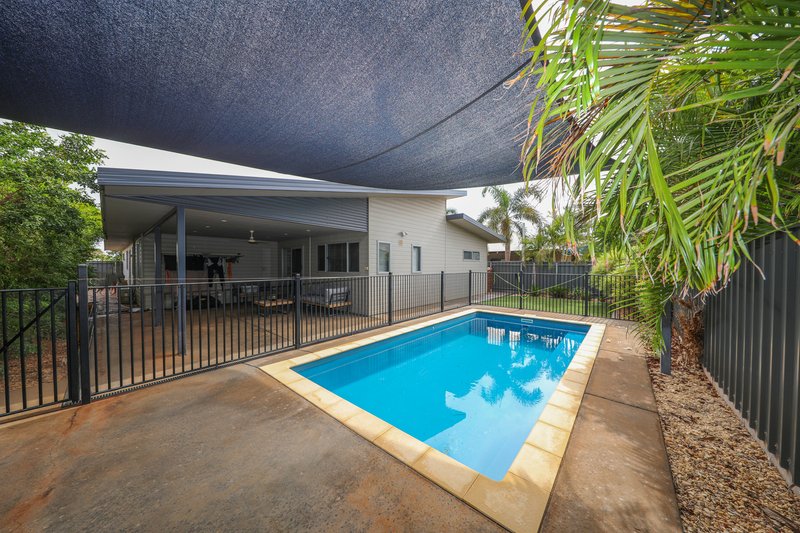 10 Nyumari Street, Baynton WA 6714