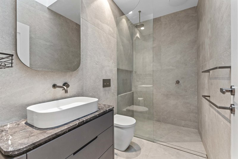Photo - 10 Oak Street, North Sydney NSW 2060 - Image 6