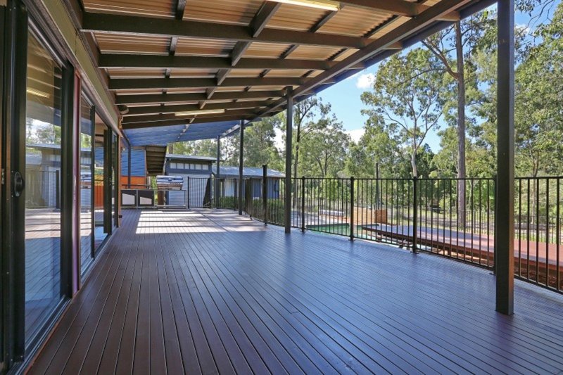 Photo - 10 Oakview Circuit, Brookwater QLD 4300 - Image 13