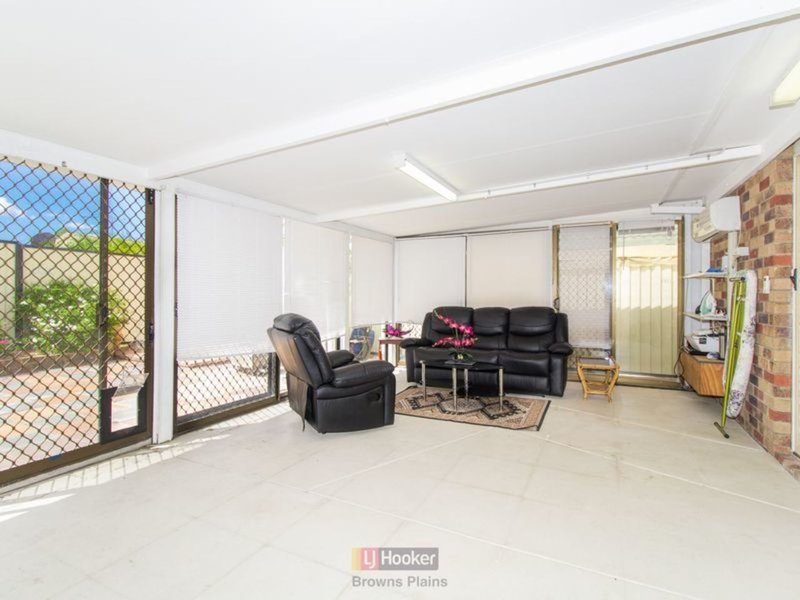 10 Oakwood Drive, Waterford West QLD 4133