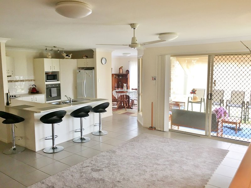 Photo - 10 Oasis Drive, Kingaroy QLD 4610 - Image 7