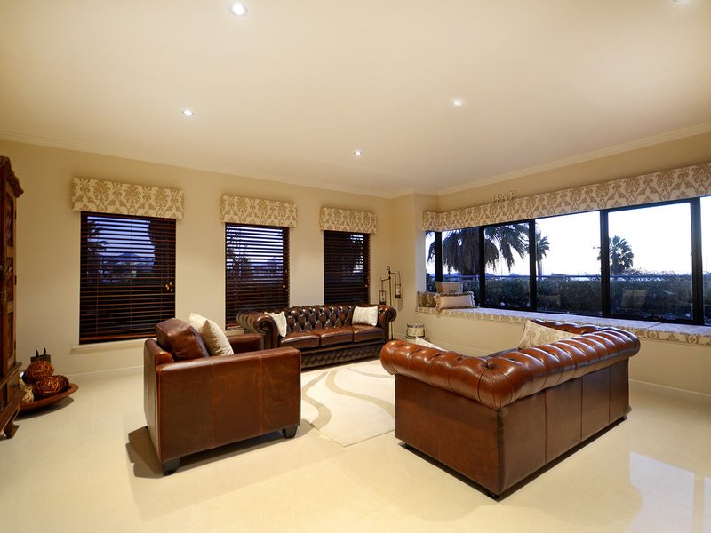 Photo - 10 Ocean Falls Boulevard, Mindarie WA 6030 - Image 9