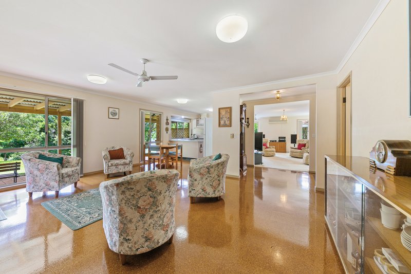 Photo - 10 Ocola Drive, Tamborine Mountain QLD 4272 - Image 11