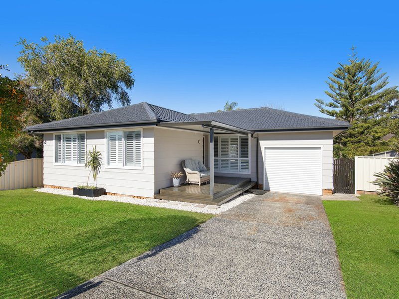 Photo - 10 Odette Avenue, Gorokan NSW 2263 - Image 1