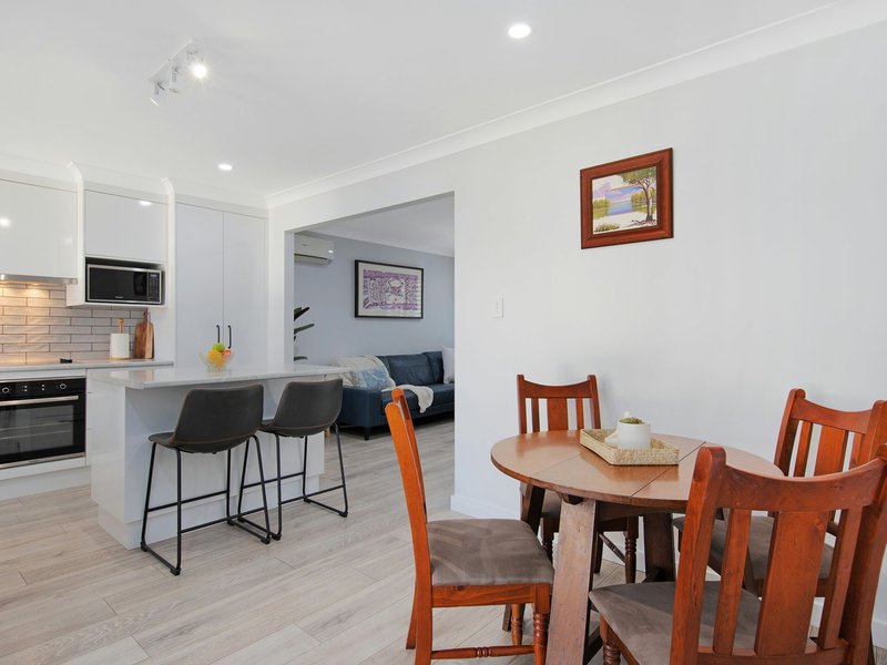 Photo - 10 Odette Avenue, Gorokan NSW 2263 - Image 7