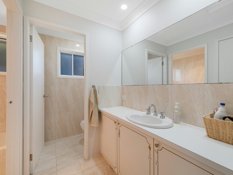 Photo - 10 Odette Avenue, Gorokan NSW 2263 - Image 15