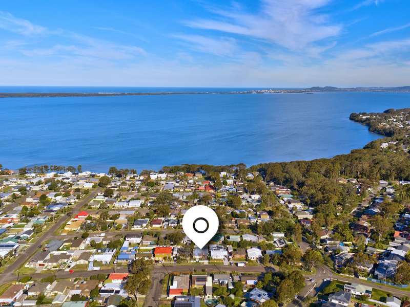 Photo - 10 Odette Avenue, Gorokan NSW 2263 - Image 17