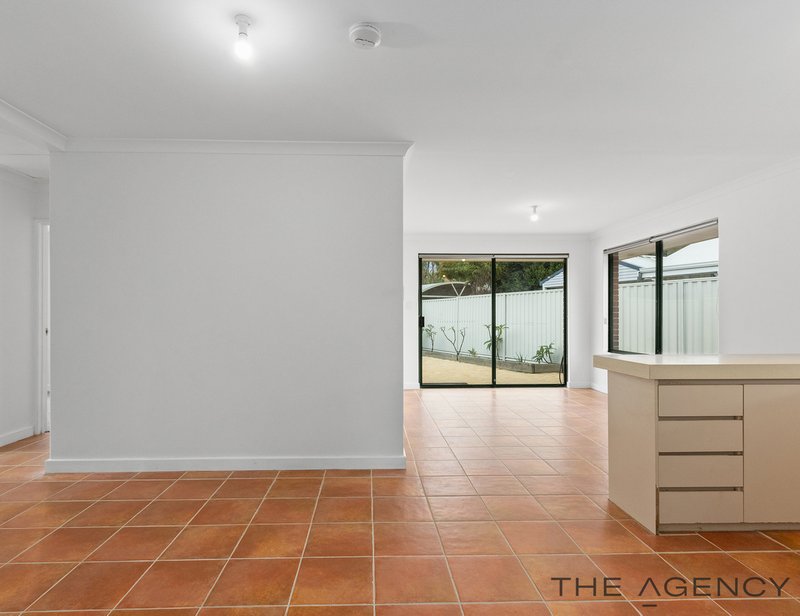 Photo - 10 O'Leary Place, Redcliffe WA 6104 - Image 11