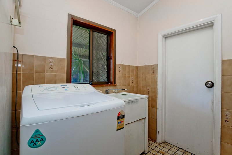 Photo - 10 Olveston Avenue, Beverley SA 5009 - Image 11