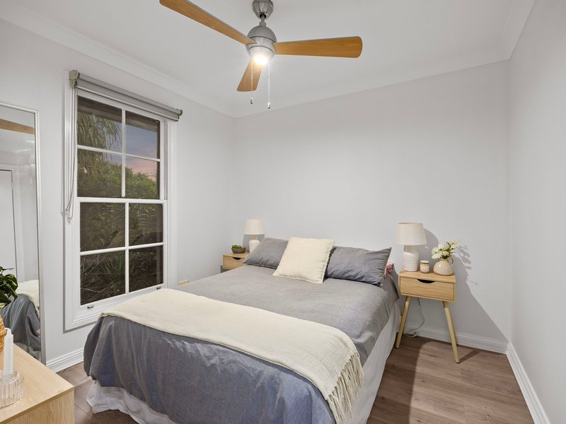 Photo - 10 O'Malley Street, Bundamba QLD 4304 - Image 6