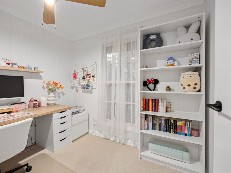 Photo - 10 O'Malley Street, Bundamba QLD 4304 - Image 7