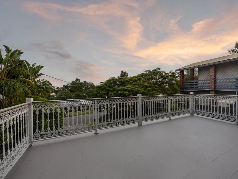 Photo - 10 O'Malley Street, Bundamba QLD 4304 - Image 14