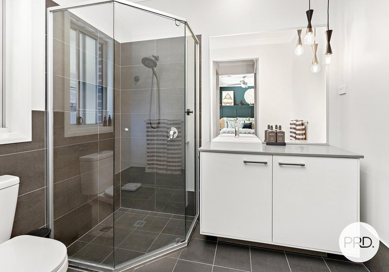 Photo - 10 Omaroo Place, Horsley NSW 2530 - Image 8