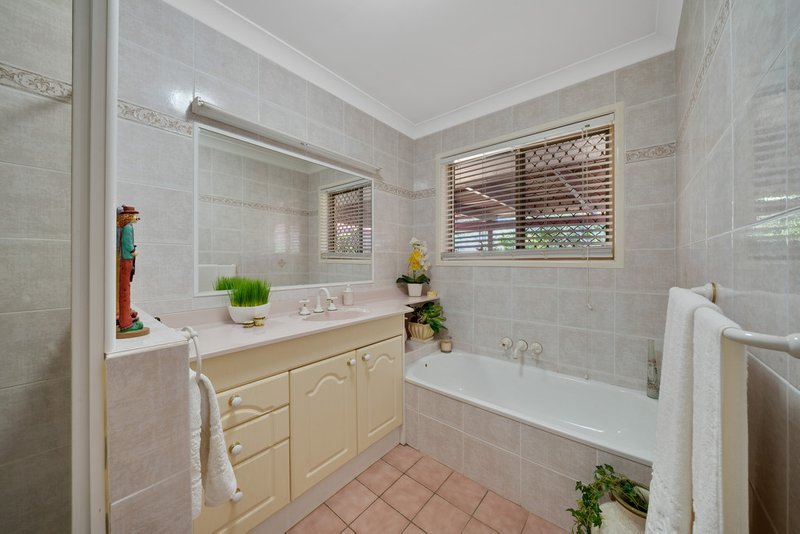 Photo - 10 Ophelia Crescent, Eatons Hill QLD 4037 - Image 8