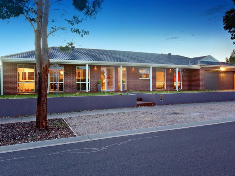 Photo - 10 Orana Street, Wyndham Vale VIC 3024 - Image 2