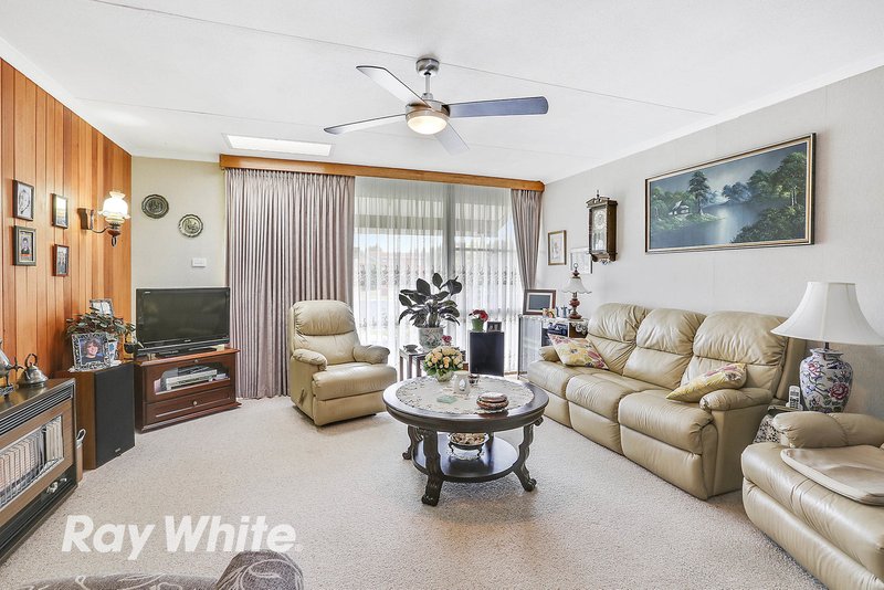 Photo - 10 Ovens Court, Corio VIC 3214 - Image 2