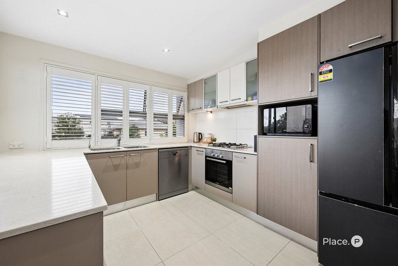 Photo - 10 Ovey Street, Morningside QLD 4170 - Image 4