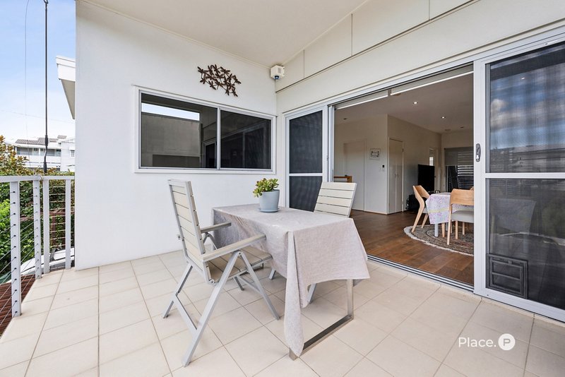 Photo - 10 Ovey Street, Morningside QLD 4170 - Image 7
