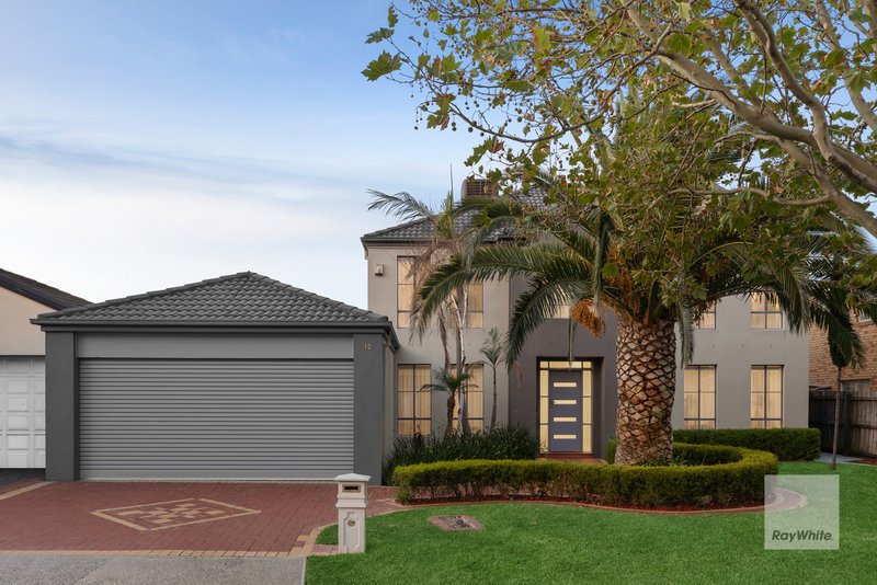 Photo - 10 Pacific Place, Taylors Lakes VIC 3038 - Image 1