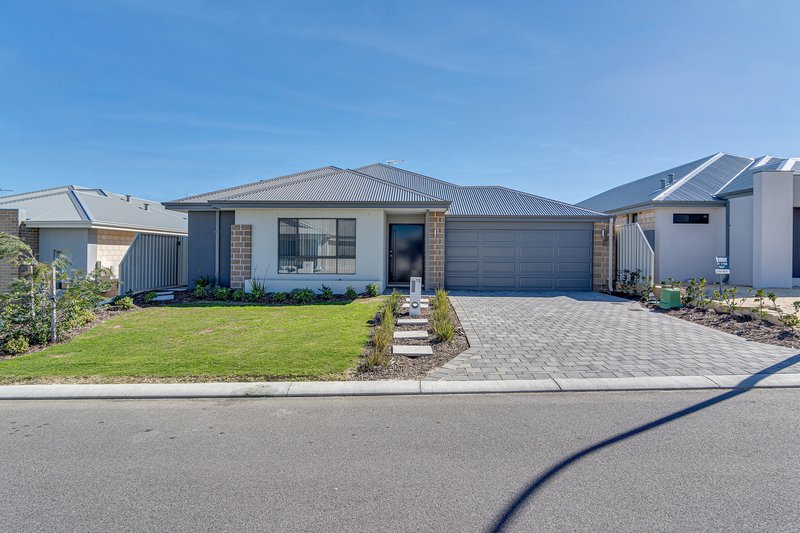 10 Paddle Way, Yanchep WA 6035