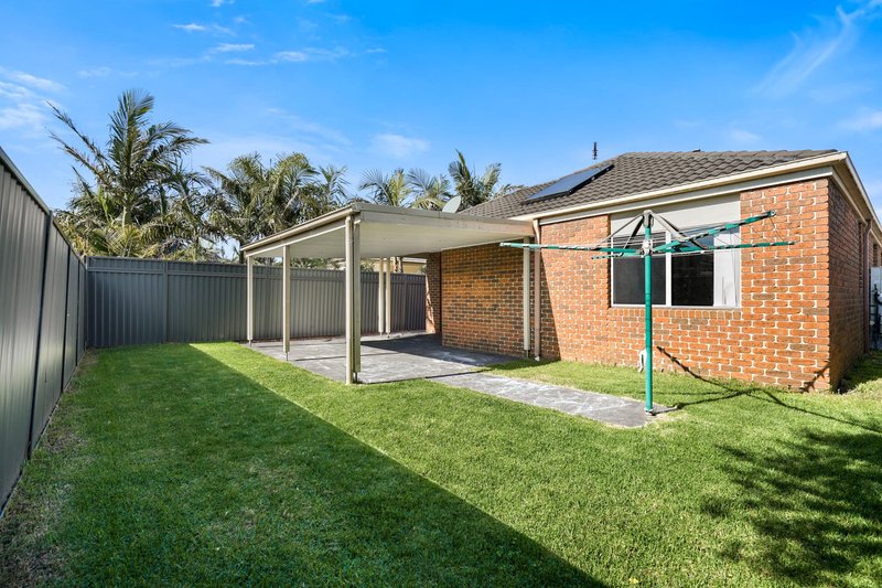 Photo - 10 Page Close, Pakenham VIC 3810 - Image 14