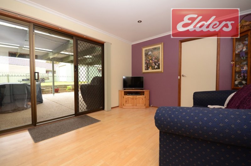 Photo - 10 Page Court, Wodonga VIC 3690 - Image 7