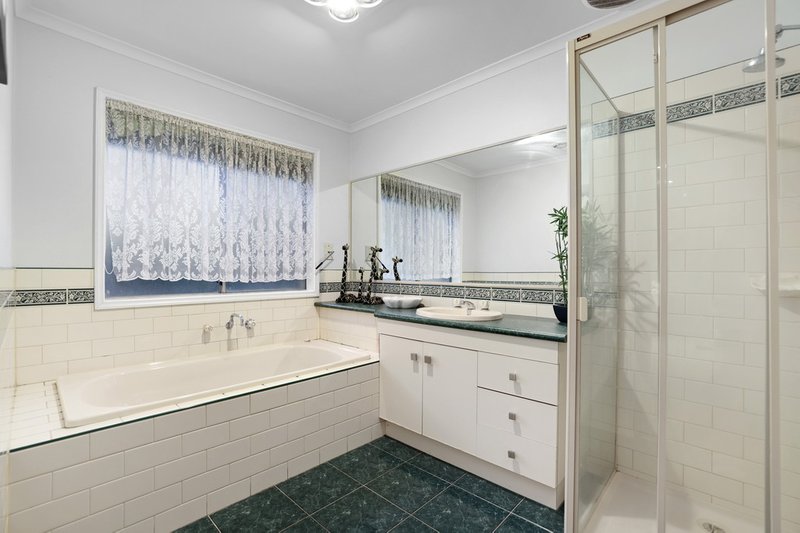 Photo - 10 Palm Street, Hoppers Crossing VIC 3029 - Image 7