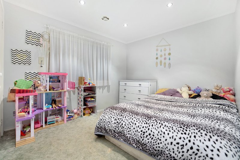 Photo - 10 Palm Street, Hoppers Crossing VIC 3029 - Image 13