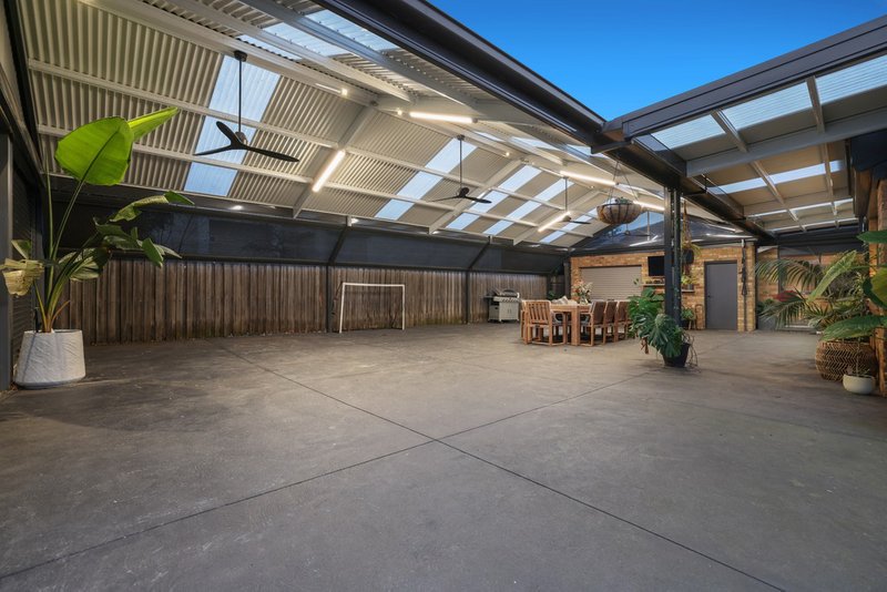 Photo - 10 Palm Street, Hoppers Crossing VIC 3029 - Image 16